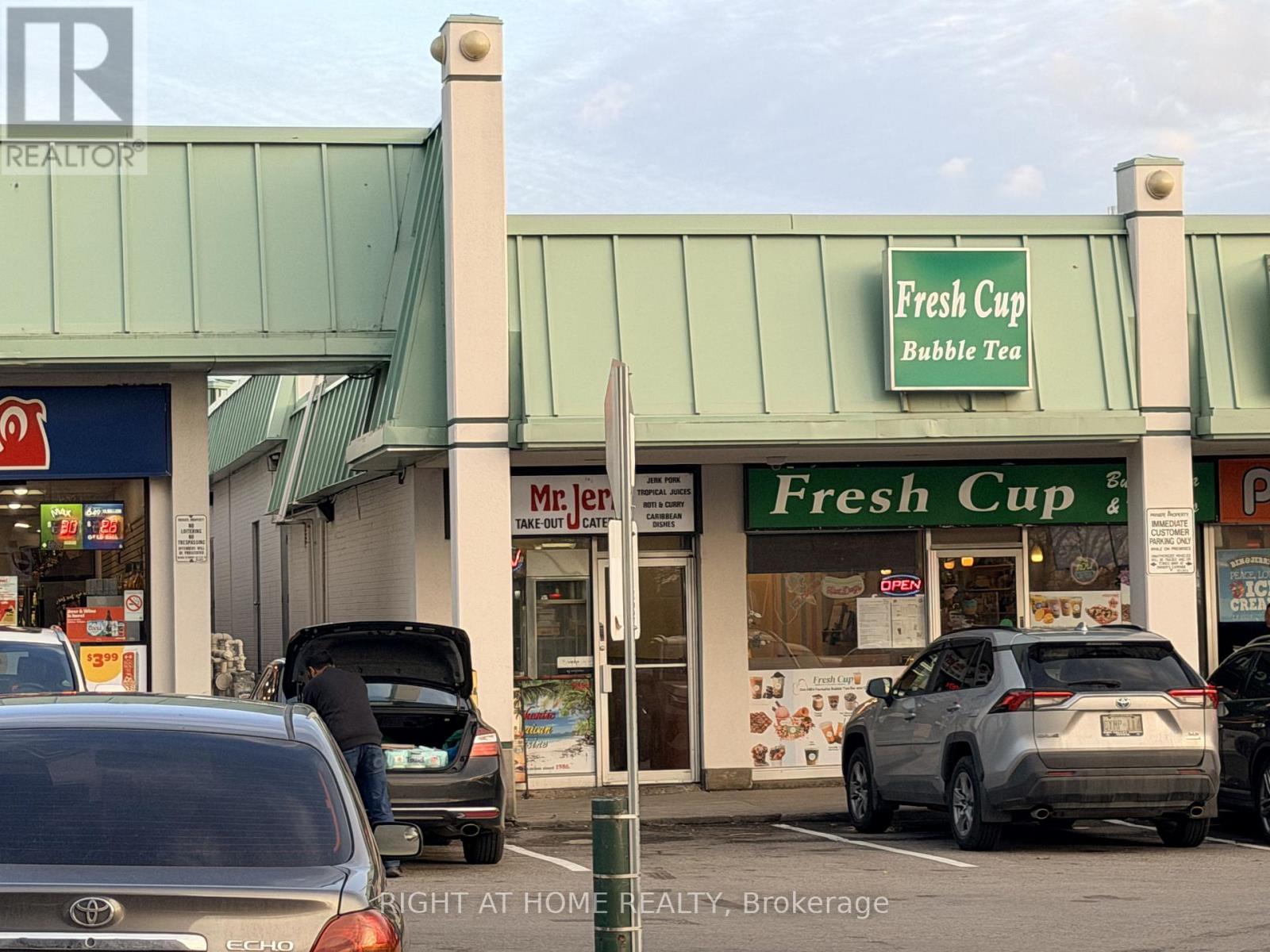 20 - 3046 Don Mills Road, Toronto, Ontario M2J 3C1 - Photo 22 - C12889918