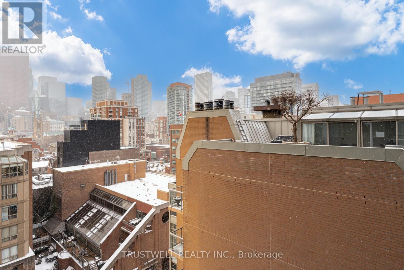 1004 - 158 Front Street E, Toronto, Ontario  M5A 1E5 - Photo 12 - C12889924