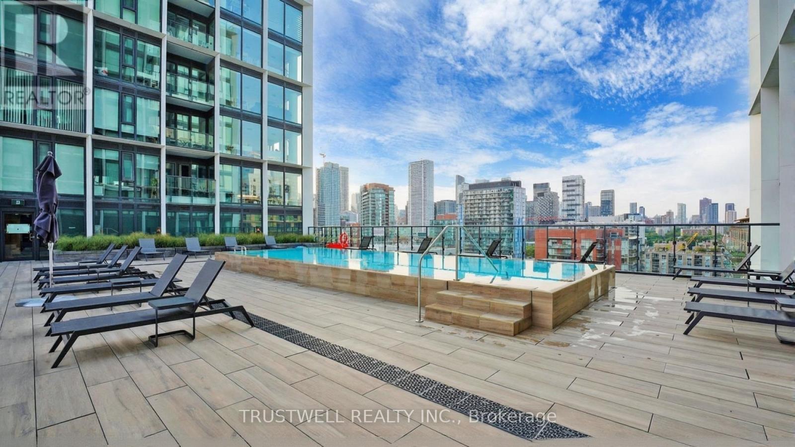 1004 - 158 Front Street E, Toronto, Ontario  M5A 0K9 - Photo 17 - C12889932