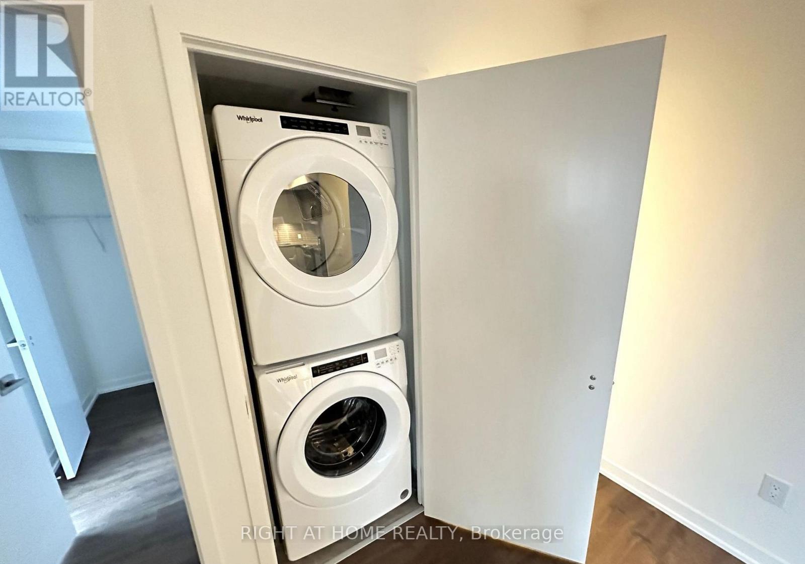 1024 - 500 Wilson Avenue, Toronto, Ontario M3H 0E5 - Photo 18 - C12889942