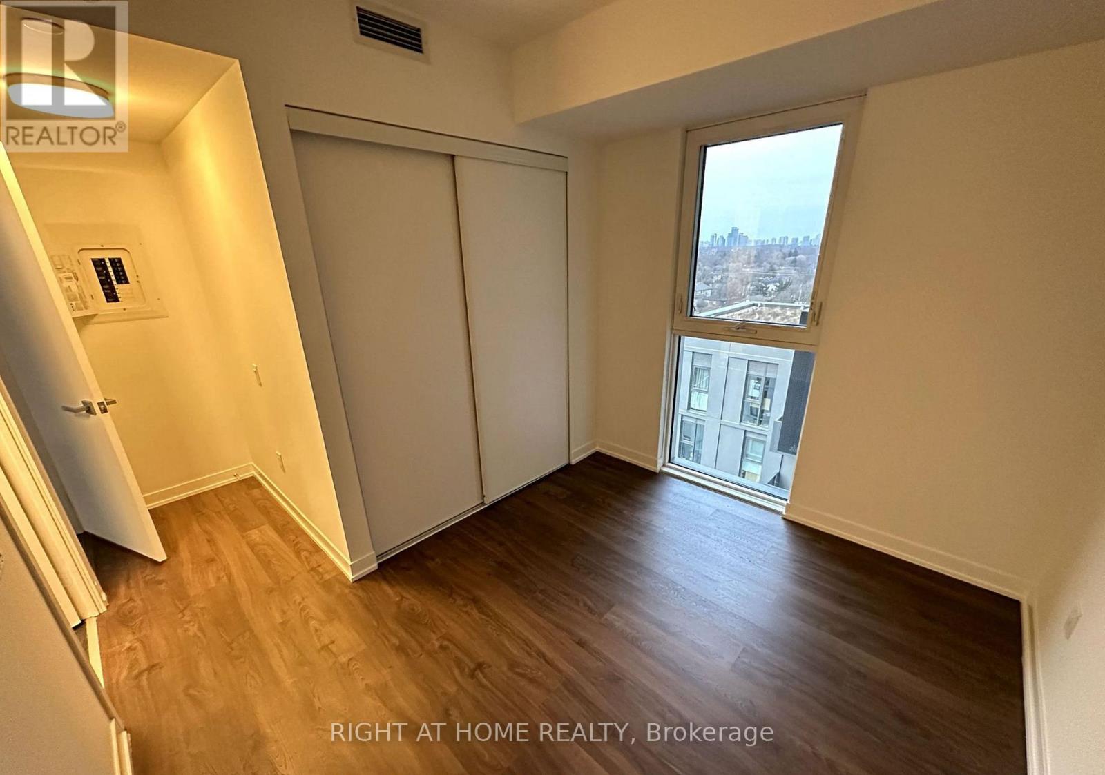 1024 - 500 Wilson Avenue, Toronto, Ontario M3H 0E5 - Photo 9 - C12889942