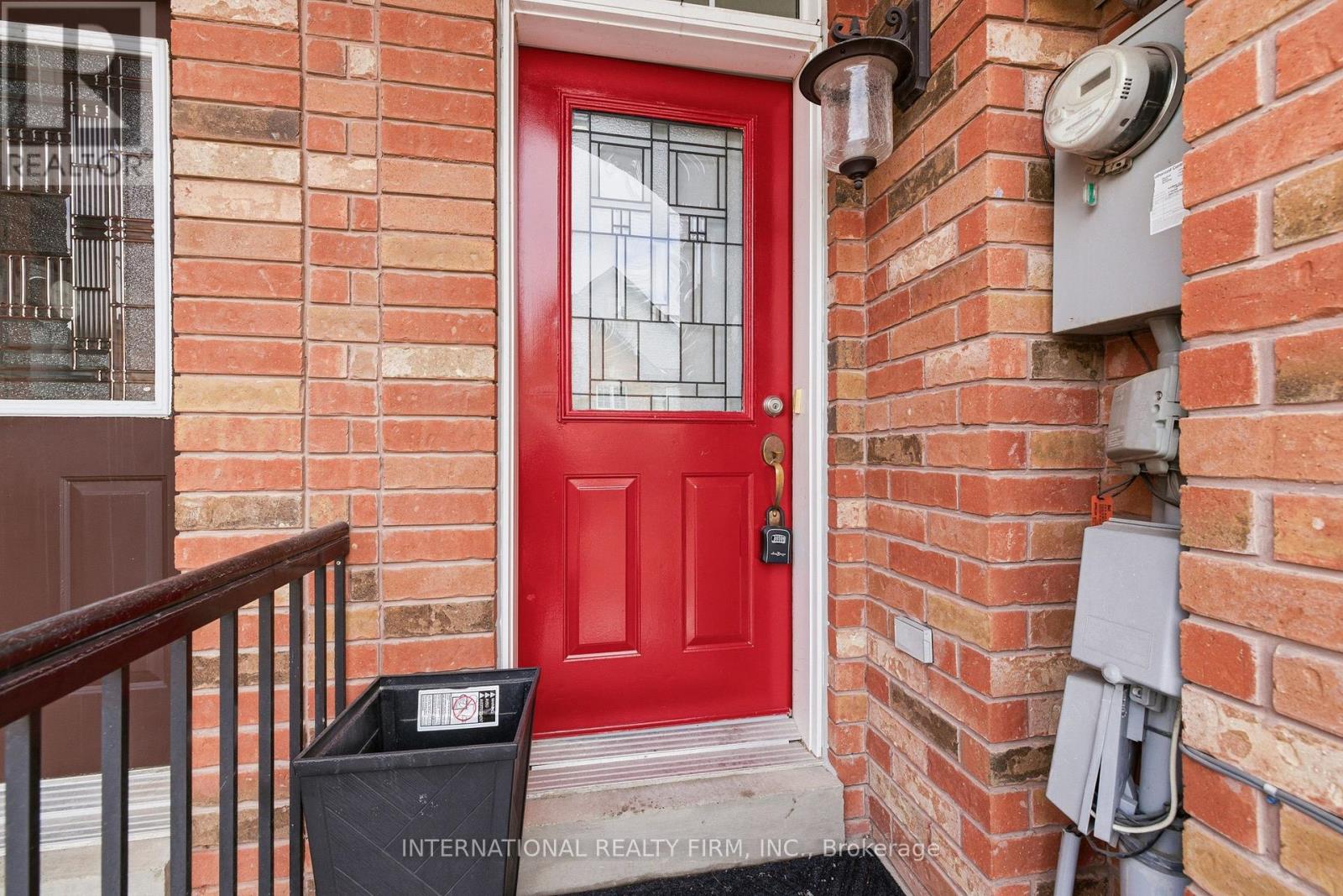 35 Ventura Lane, Ajax, Ontario L1T 0C4 - Photo 4 - E12889946