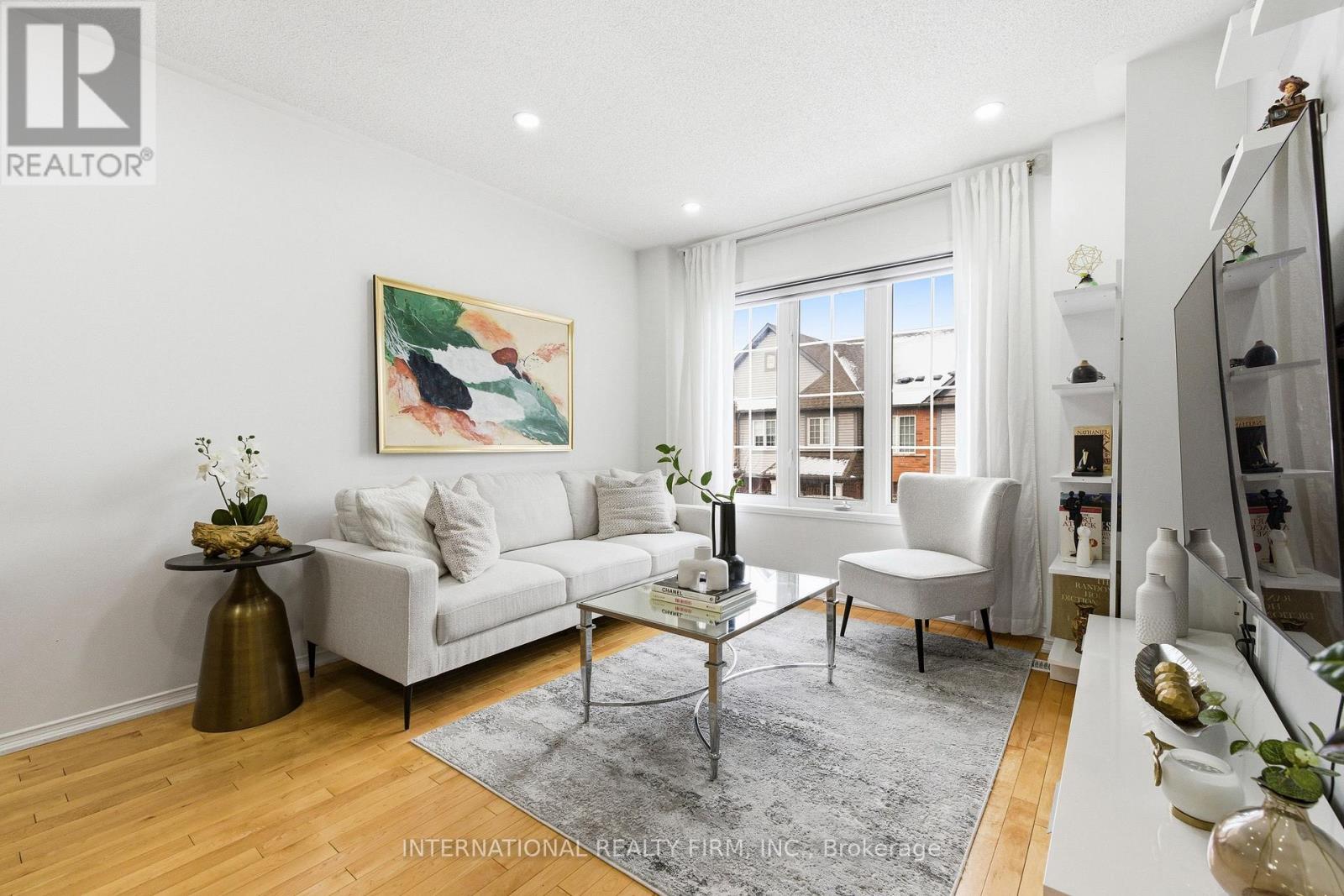 35 Ventura Lane, Ajax, Ontario L1T 0C4 - Photo 6 - E12889946