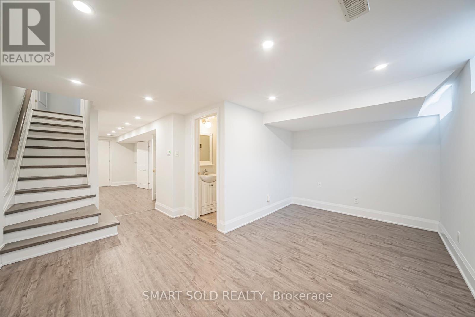 16 Gauguin Avenue, Vaughan, Ontario  L4J 9J7 - Photo 44 - N12889900