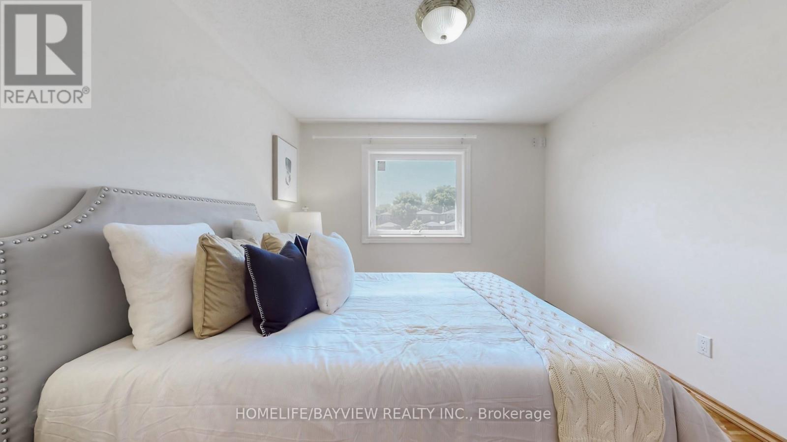 Main & Second Floors - 123 Kersey Crescent, Richmond Hill, Ontario  L4C 5X4 - Photo 15 - N12889936