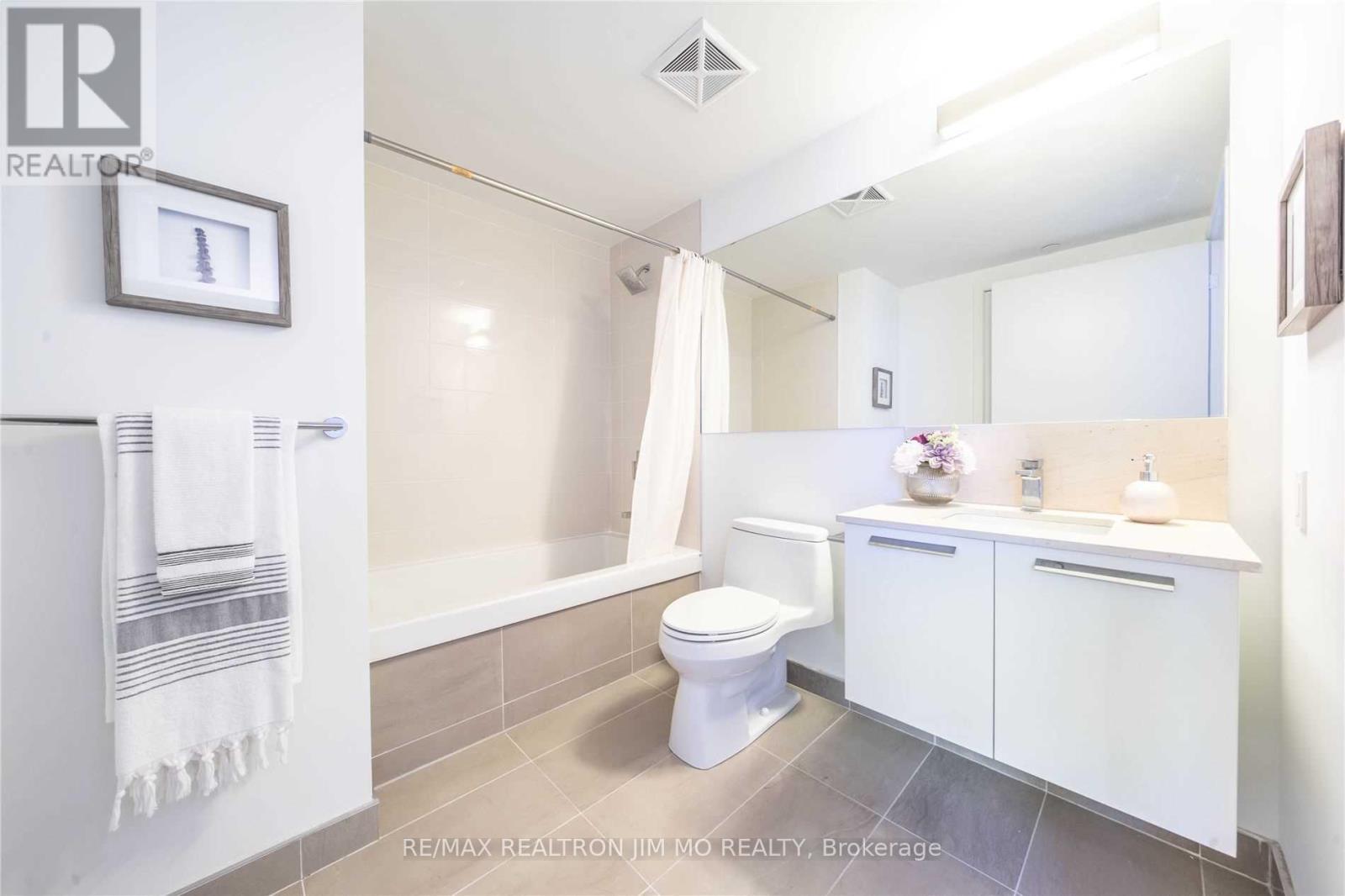 706 - 28 Wellesley Street E, Toronto, Ontario  M4Y 0C4 - Photo 19 - C12654468