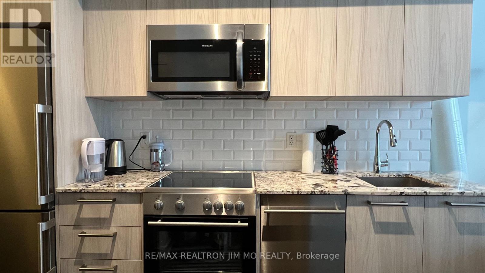 706 - 28 Wellesley Street E, Toronto, Ontario  M4Y 0C4 - Photo 20 - C12654468