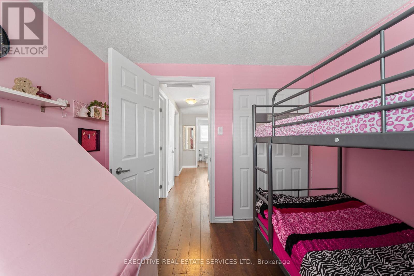 29 Sparklett Crescent, Brampton, Ontario  L6Z 1M7 - Photo 27 - W12889906