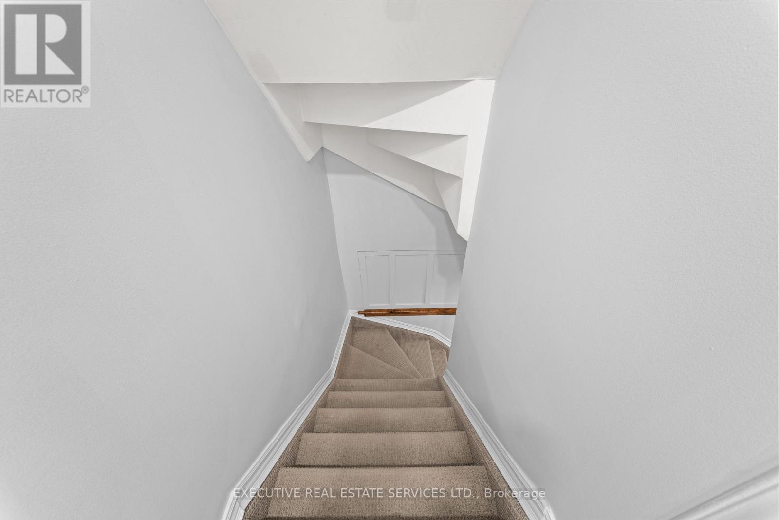 29 Sparklett Crescent, Brampton, Ontario  L6Z 1M7 - Photo 33 - W12889906