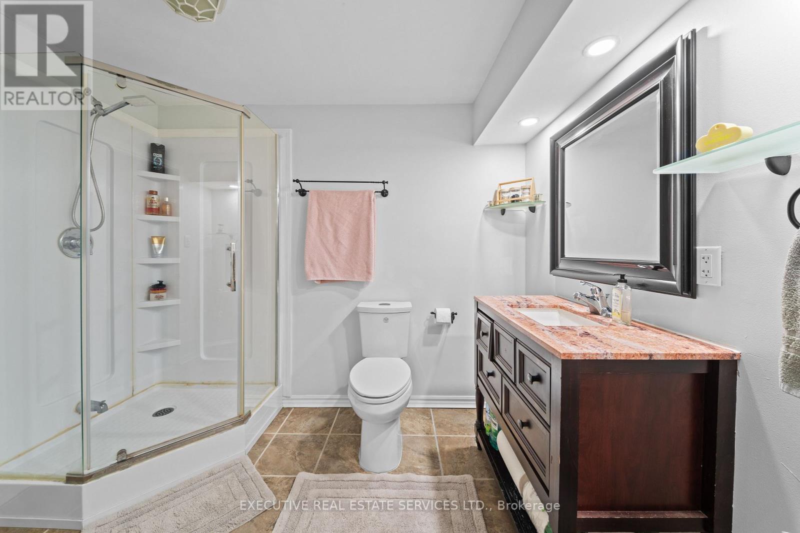 29 Sparklett Crescent, Brampton, Ontario  L6Z 1M7 - Photo 40 - W12889906