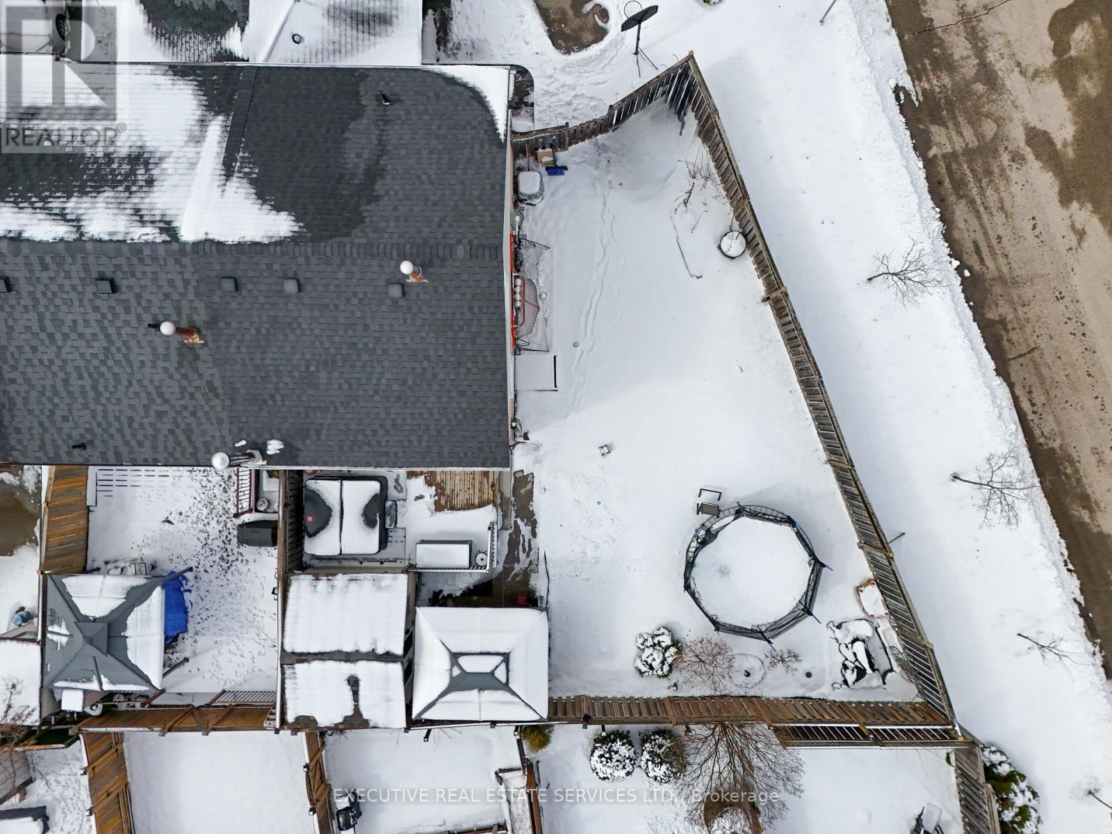 29 Sparklett Crescent, Brampton, Ontario  L6Z 1M7 - Photo 45 - W12889906