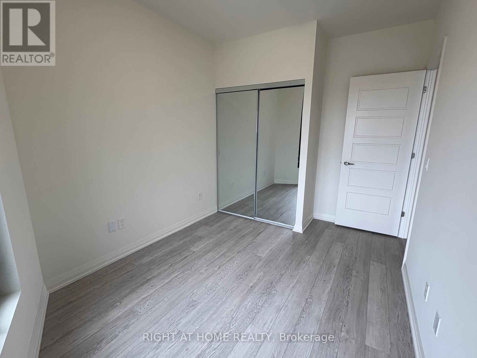 619 - 3006 William Cutmore Boulevard S, Oakville, Ontario  L6H 8A4 - Photo 14 - W12889922