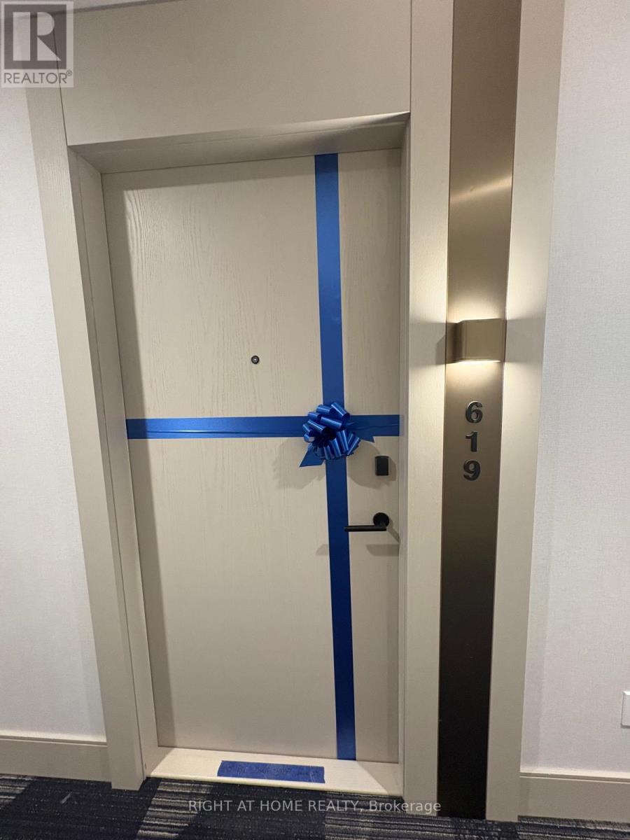 619 - 3006 William Cutmore Boulevard S, Oakville, Ontario  L6H 8A4 - Photo 5 - W12889922