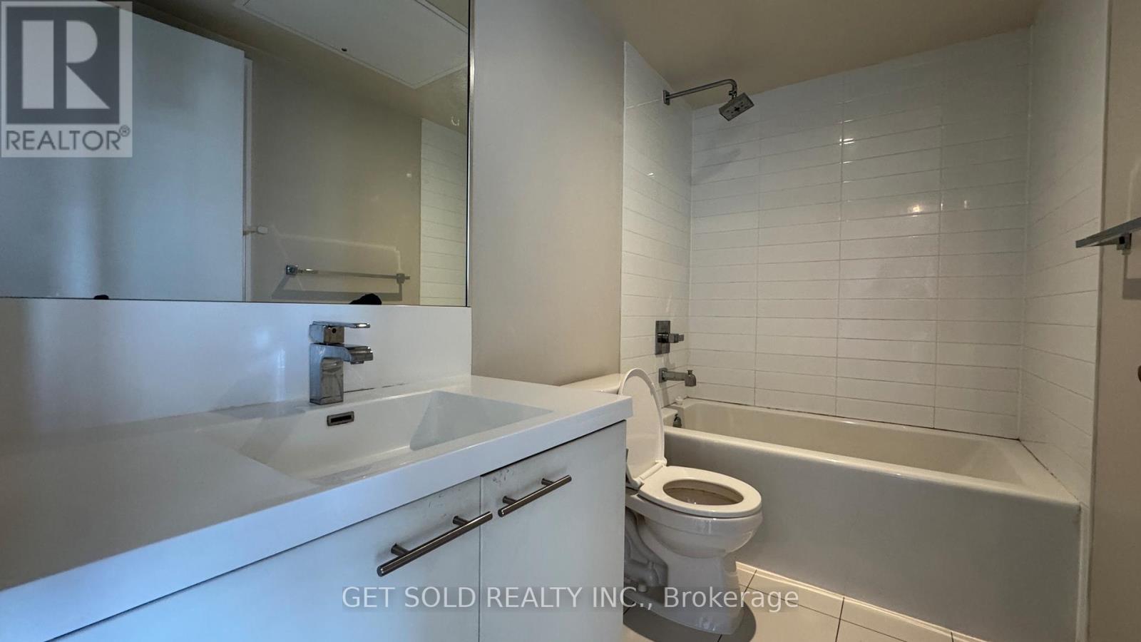 2708 - 5 Valhalla Inn Road, Toronto, Ontario  M9B 1B0 - Photo 7 - W12889938