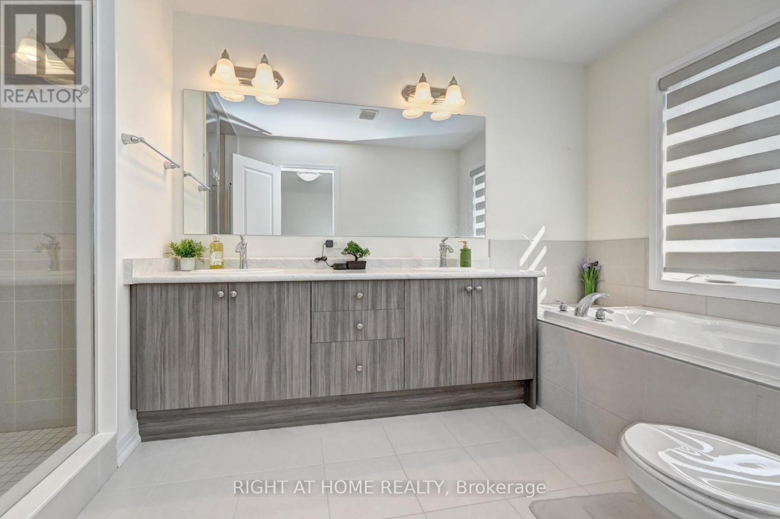 20 - 15 Blacklock Street, Cambridge, Ontario  N1S 0E6 - Photo 22 - X12889920