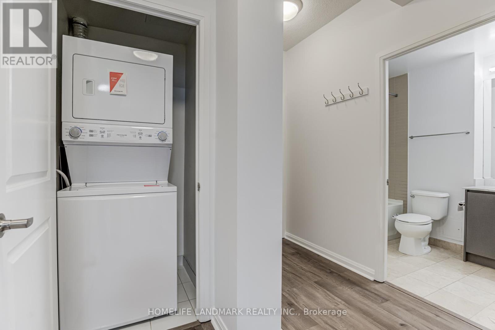 1109 - 35 Hayden Street, Toronto, Ontario  M4Y 3C3 - Photo 18 - C12889962