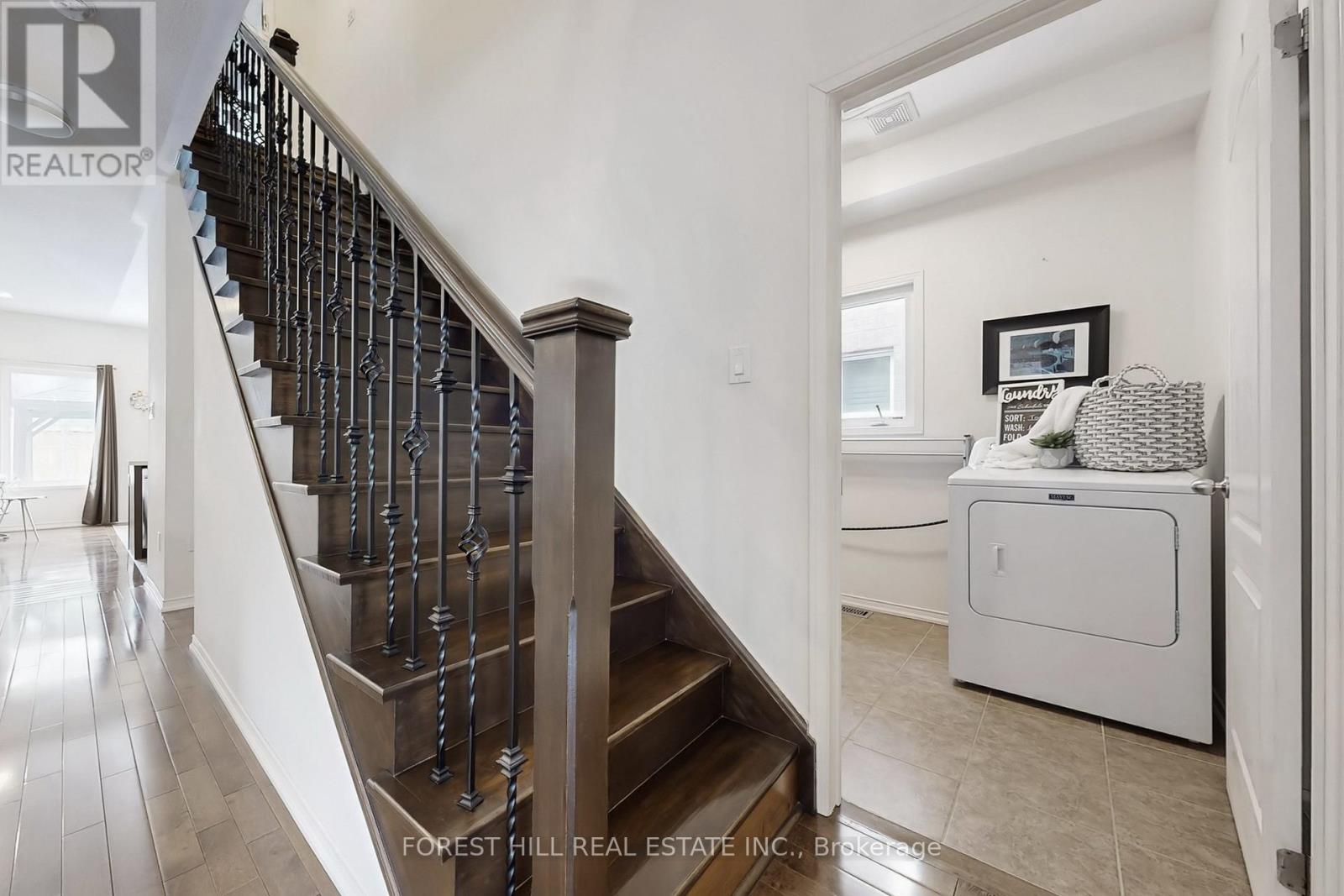 2020 Magee Court, Oshawa, Ontario  L1K 0W7 - Photo 14 - E12889972