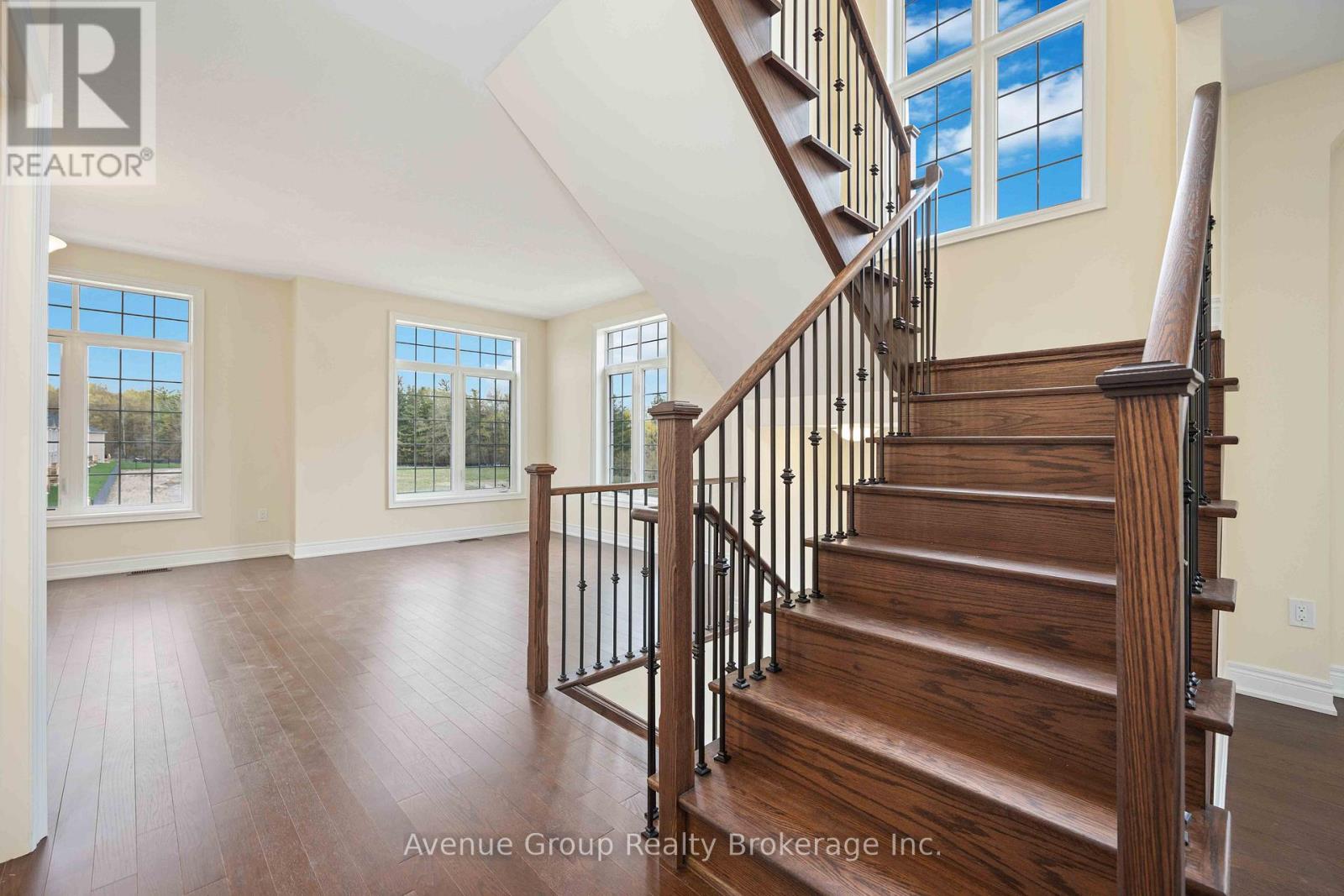 3440 Denison Street, Markham, Ontario  L3S 0E9 - Photo 2 - N12889988