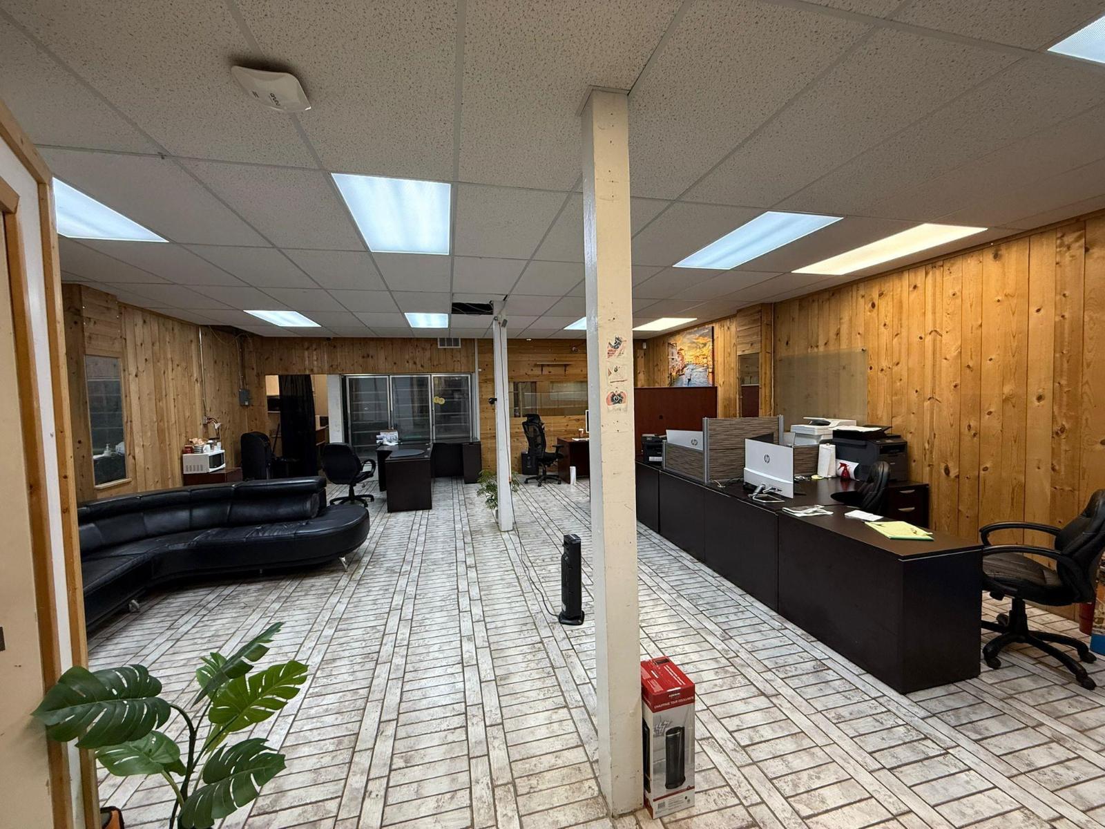 13585 King George Boulevard, Surrey, British Columbia  V3T 2V1 - Photo 15 - C8076909