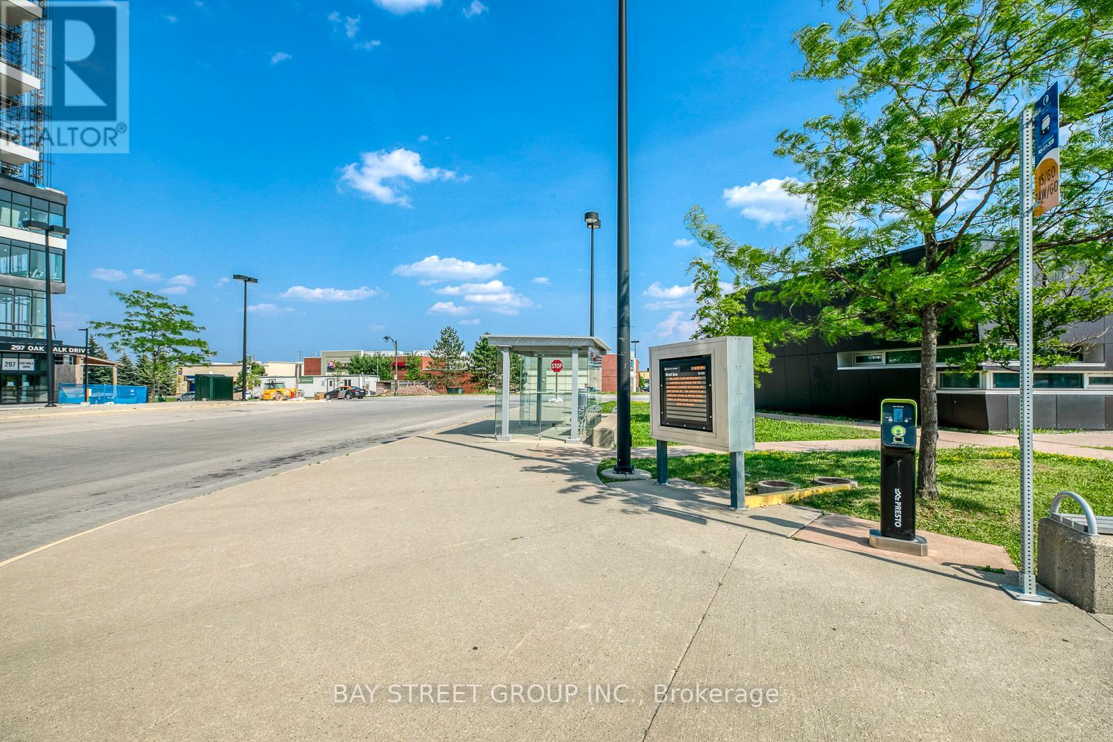 1910 - 297 Oak Walk Drive, Oakville, Ontario  L6H 3R6 - Photo 32 - W12889952