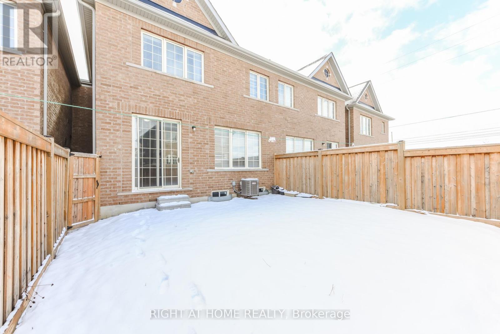 36 Spokanne Street, Brampton, Ontario  L6R 4A2 - Photo 42 - W12889974