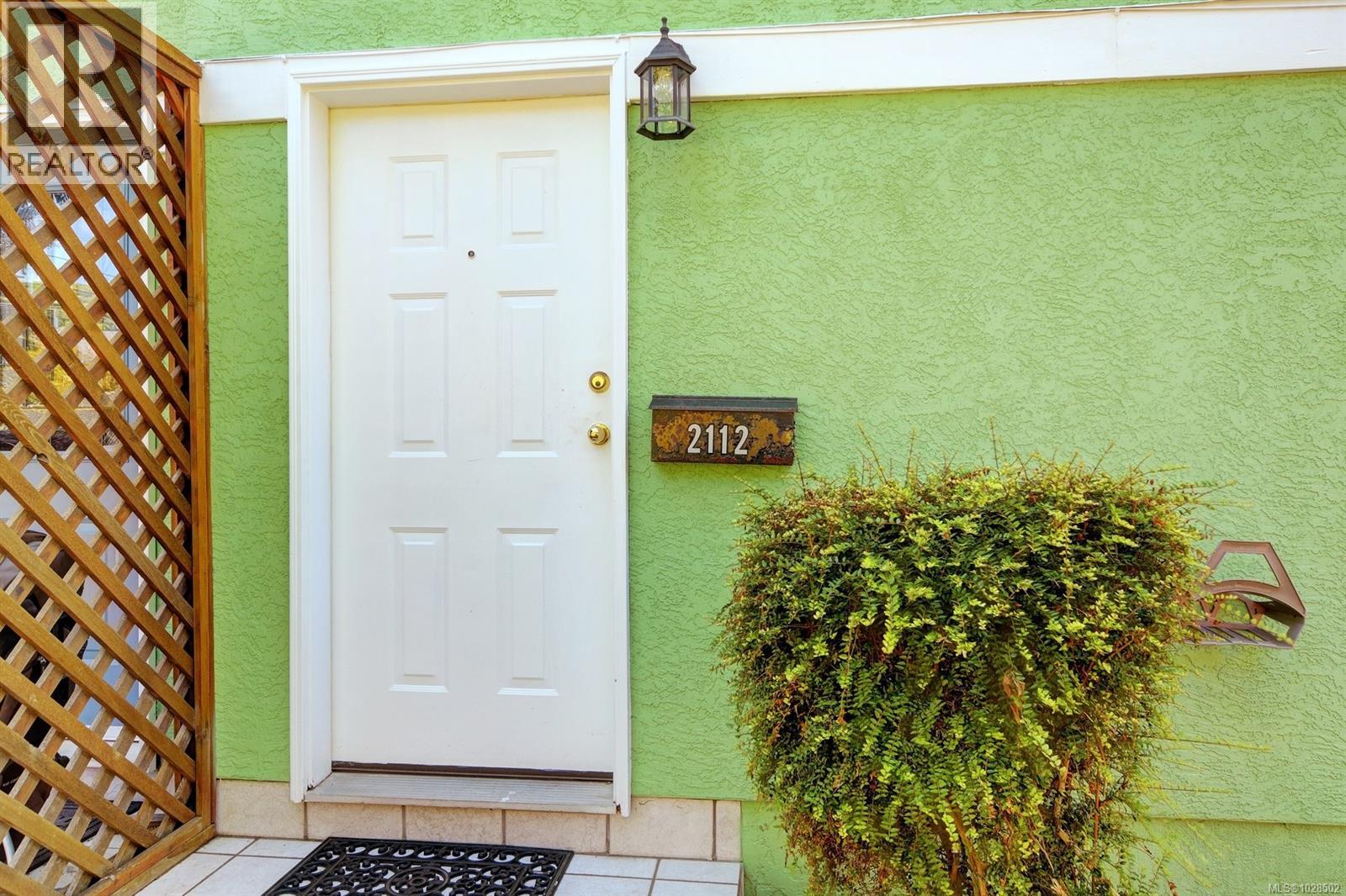 2112 Sayward St, Victoria, British Columbia