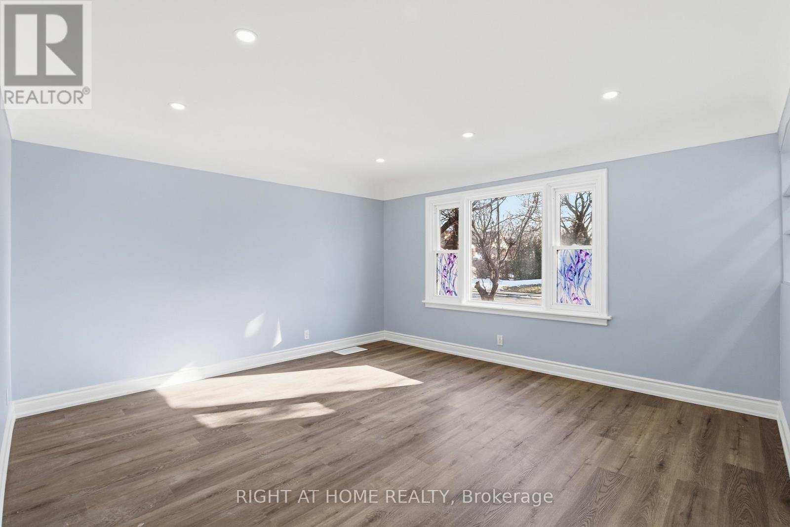 Main - 81 Maclennan Avenue, Hamilton, Ontario  L8V 1X5 - Photo 6 - X12889970