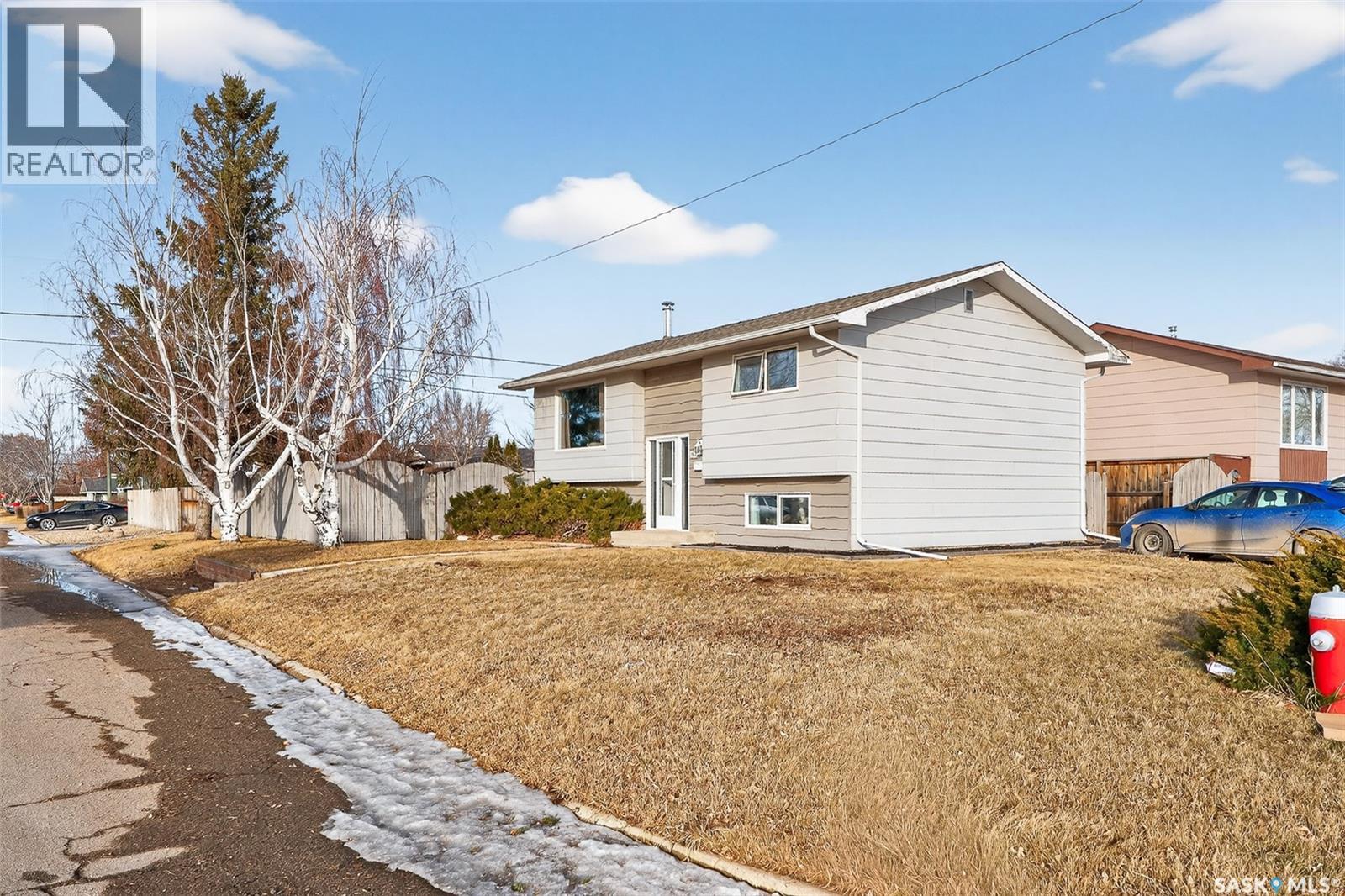 1351 14th Avenue Sw, Moose Jaw, Saskatchewan  S6H 0S9 - Photo 4 - SK028591