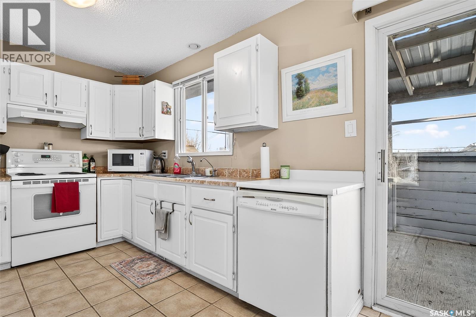 1351 14th Avenue Sw, Moose Jaw, Saskatchewan  S6H 0S9 - Photo 22 - SK028591