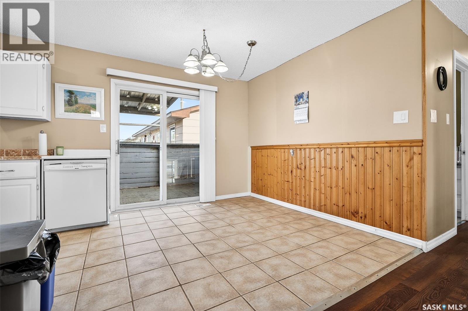 1351 14th Avenue Sw, Moose Jaw, Saskatchewan  S6H 0S9 - Photo 17 - SK028591