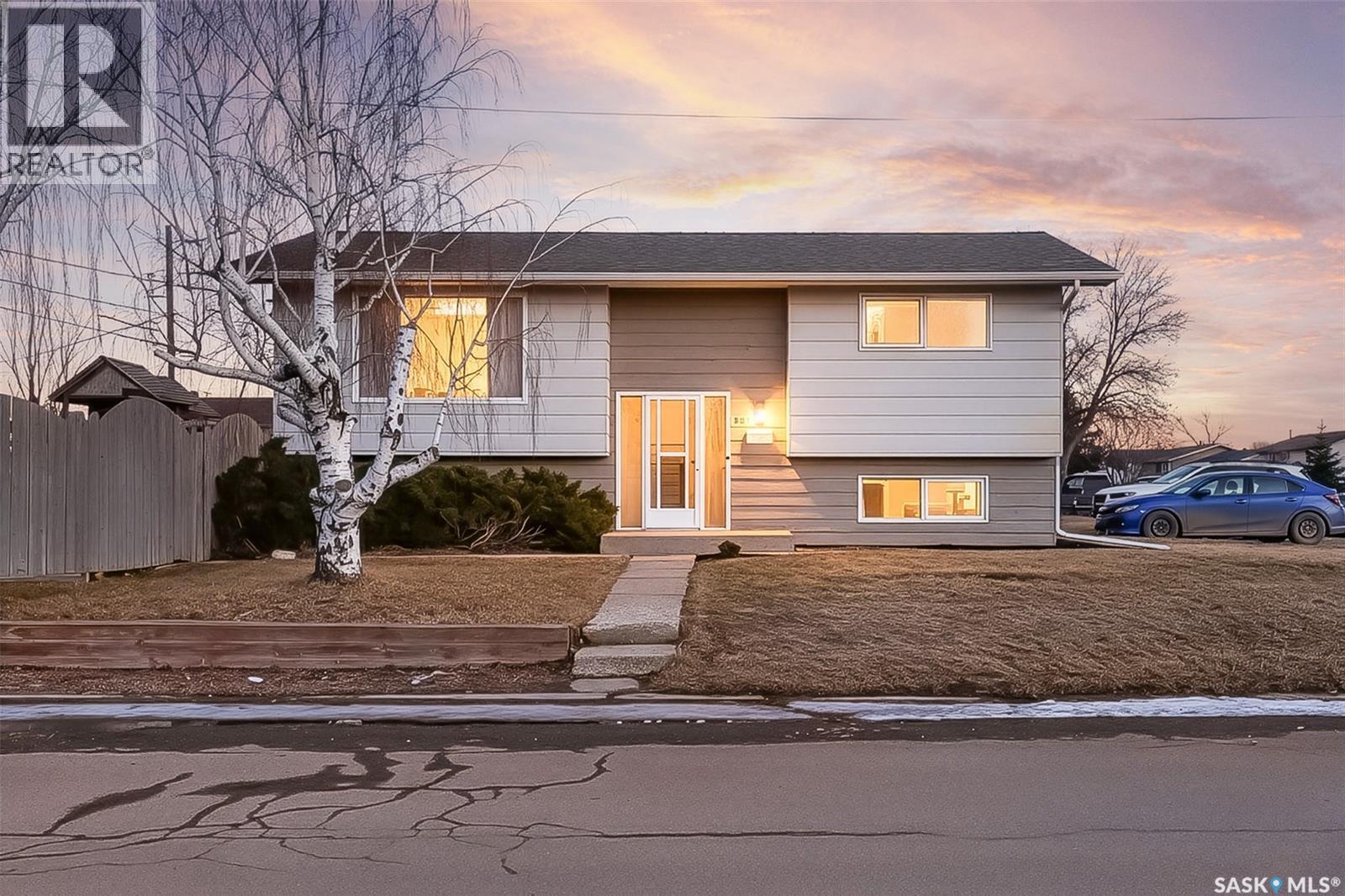 1351 14th Avenue Sw, Moose Jaw, Saskatchewan  S6H 0S9 - Photo 50 - SK028591