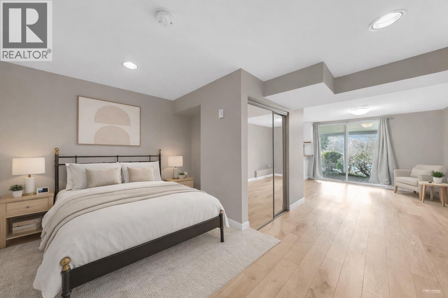 7247 Barnet Road, Burnaby, British Columbia  V5A 1E3 - Photo 23 - R3099024