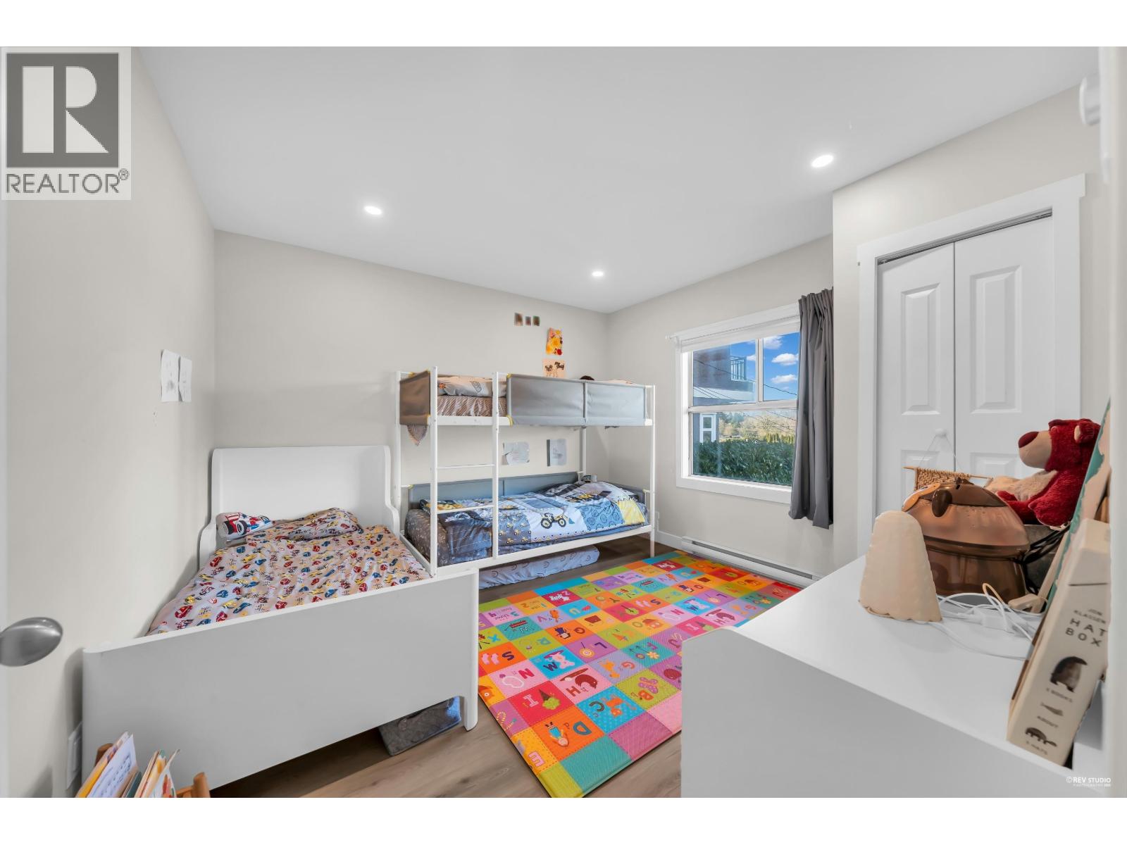 7247 Barnet Road, Burnaby, British Columbia  V5A 1E3 - Photo 17 - R3099024