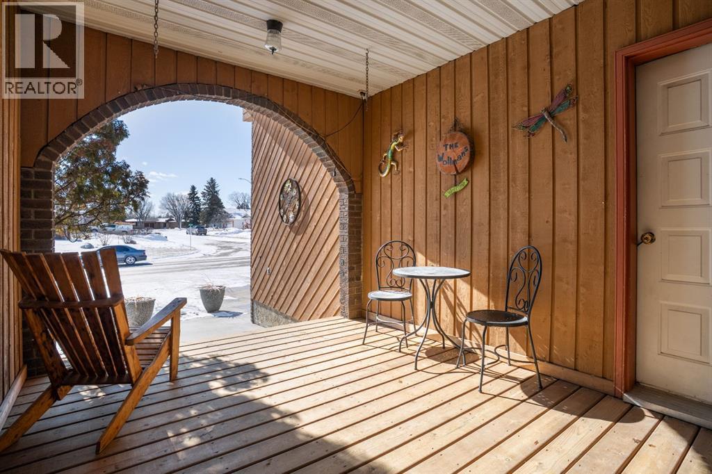 6310 43 Avenue, Camrose, Alberta  T4V 3M8 - Photo 2 - A2293554