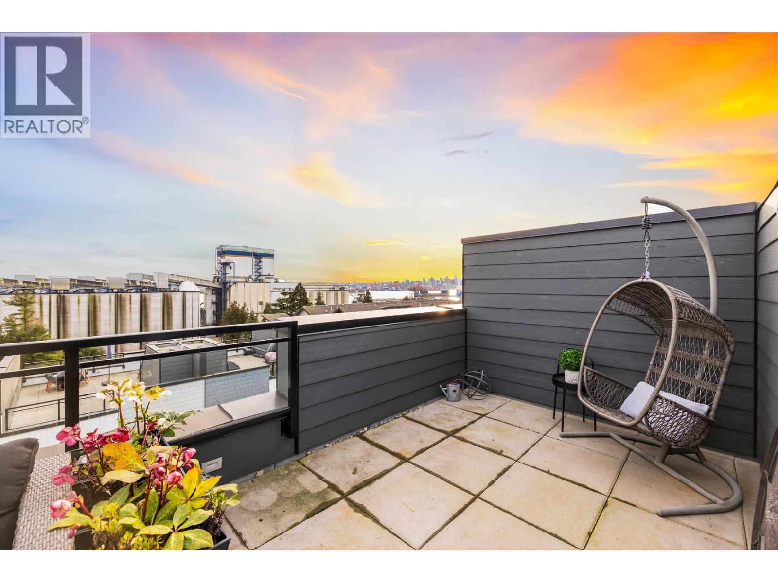 444 545 E 2nd Street, North Vancouver, British Columbia  V7L 1E1 - Photo 25 - R3091273