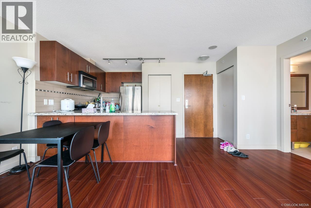 606 8280 Lansdowne Road, Richmond, British Columbia  V6X 0B2 - Photo 12 - R3100430