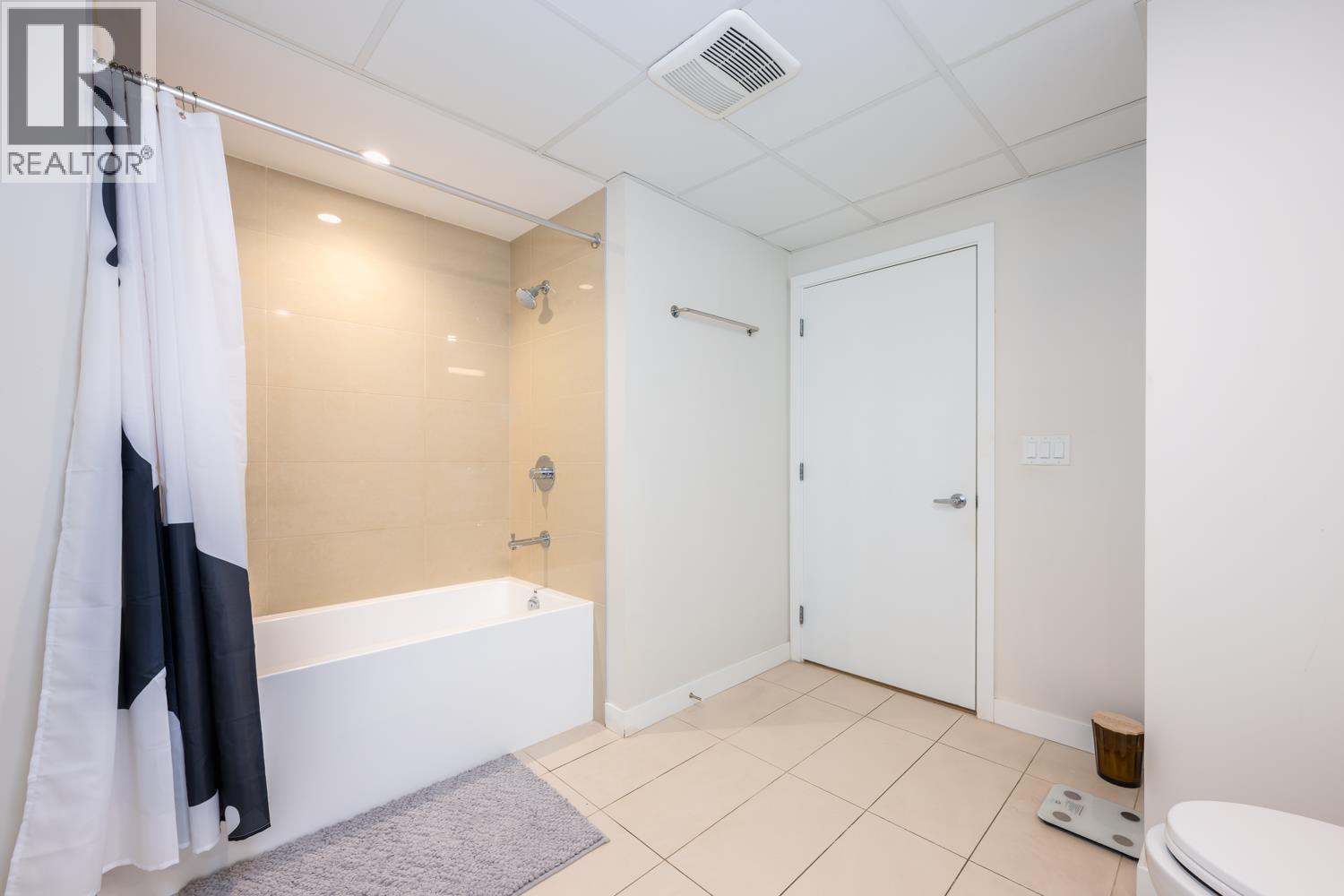 201 10177 River Drive, Richmond, British Columbia V6X 0S2 - Photo 13 - R3099975