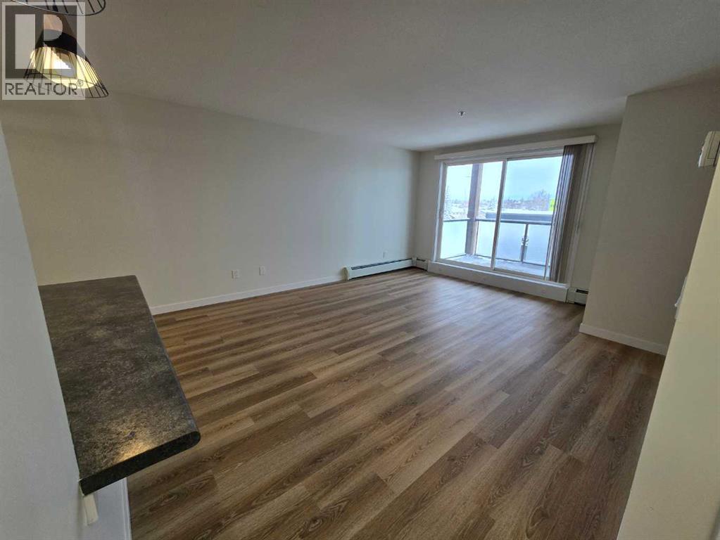 319, 9120 96 Avenue, Grande Prairie, Alberta  T8X 0A1 - Photo 20 - A2292842