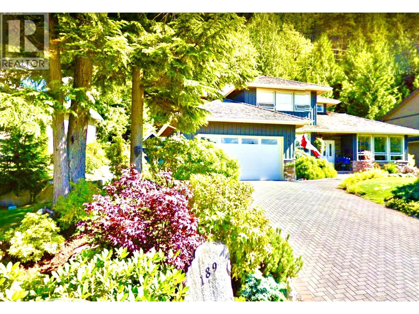 189 STONEGATE DRIVE