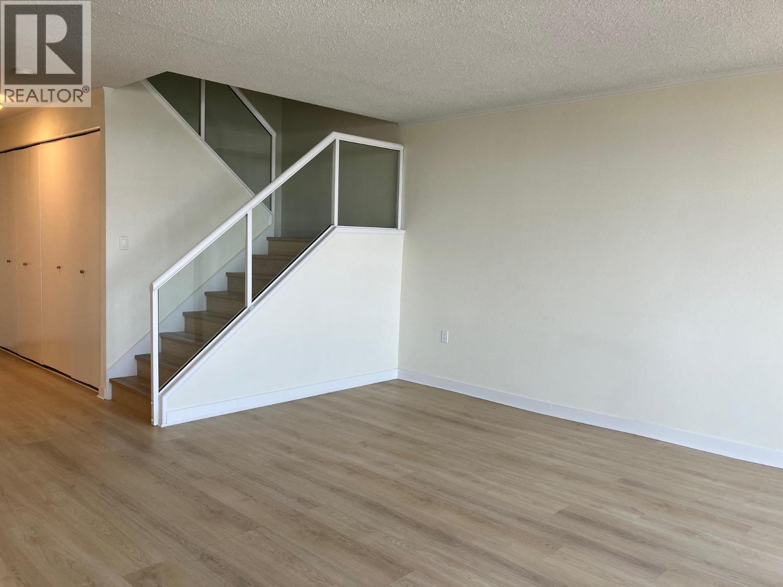 1603 6631 Minoru Boulevard, Richmond, British Columbia  V6Y 1Z1 - Photo 2 - R3100278