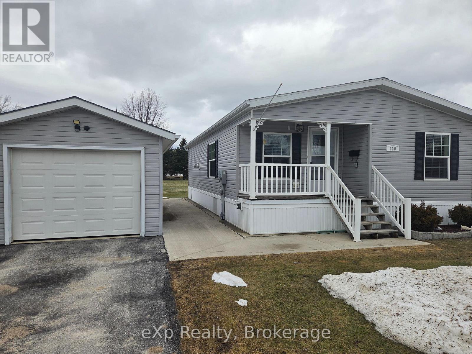 110 Rosewood Drive, Georgian Bluffs, Ontario  N4K 5N5 - Photo 2 - X12756680