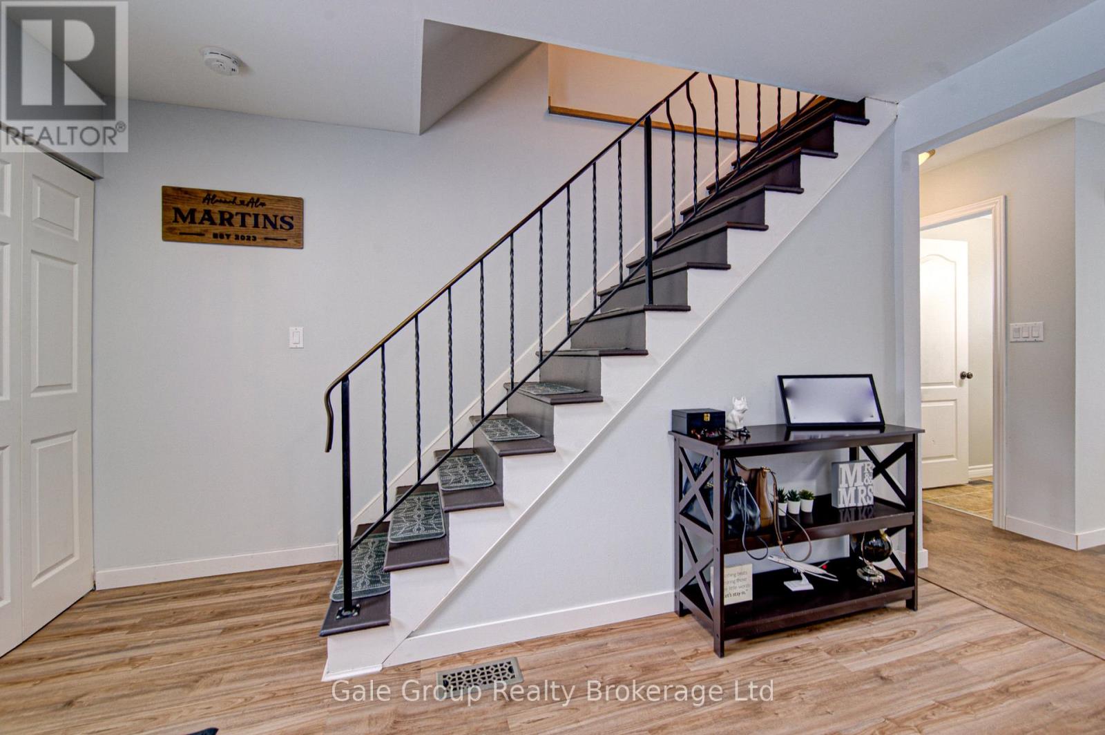 400 Odlum Drive, Woodstock (Woodstock - South), Ontario  N4S 3S2 - Photo 12 - X12890026