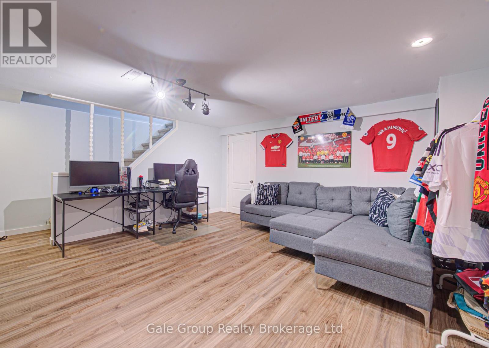 400 Odlum Drive, Woodstock (Woodstock - South), Ontario  N4S 3S2 - Photo 19 - X12890026