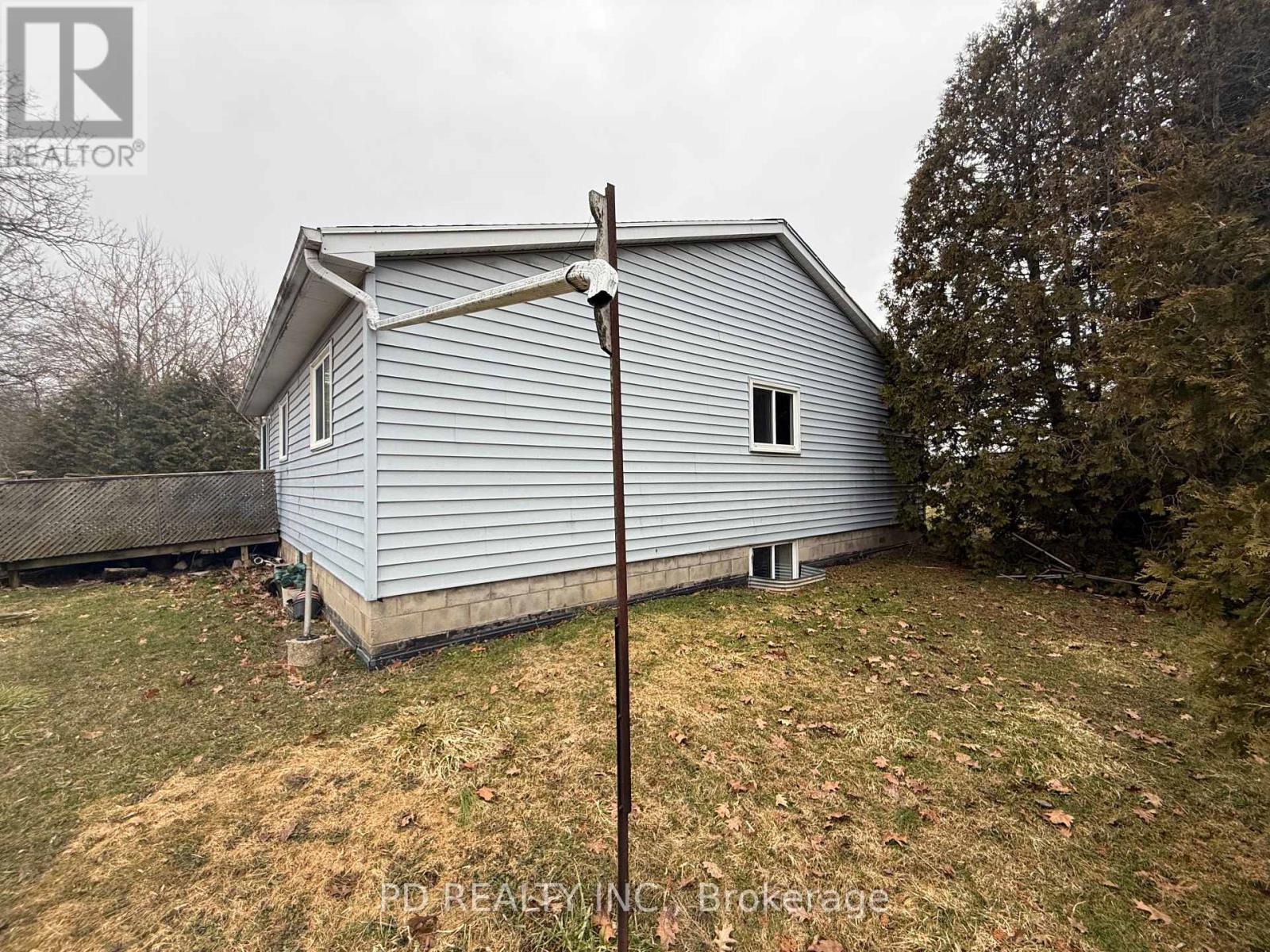 612 Hines Road, Haldimand (Dunnville), Ontario  N1A 2W7 - Photo 17 - X12890040