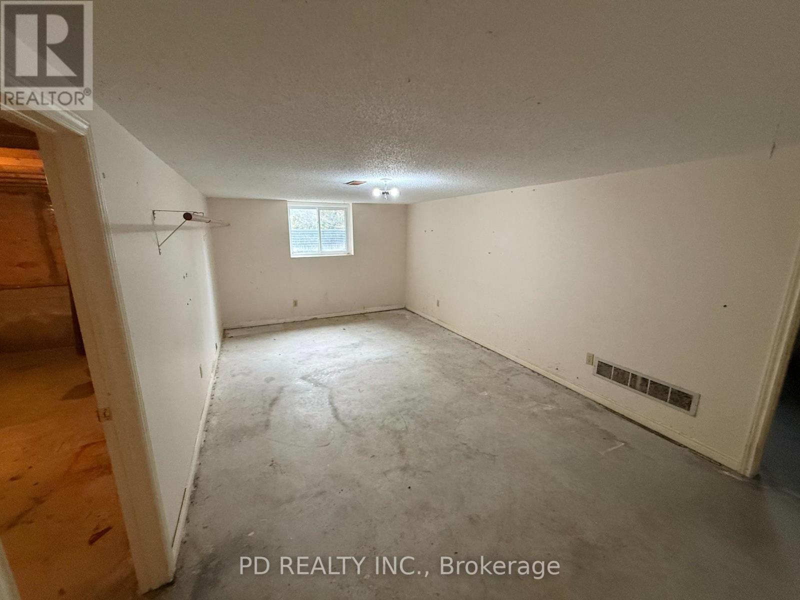 612 Hines Road, Haldimand (Dunnville), Ontario  N1A 2W7 - Photo 35 - X12890040