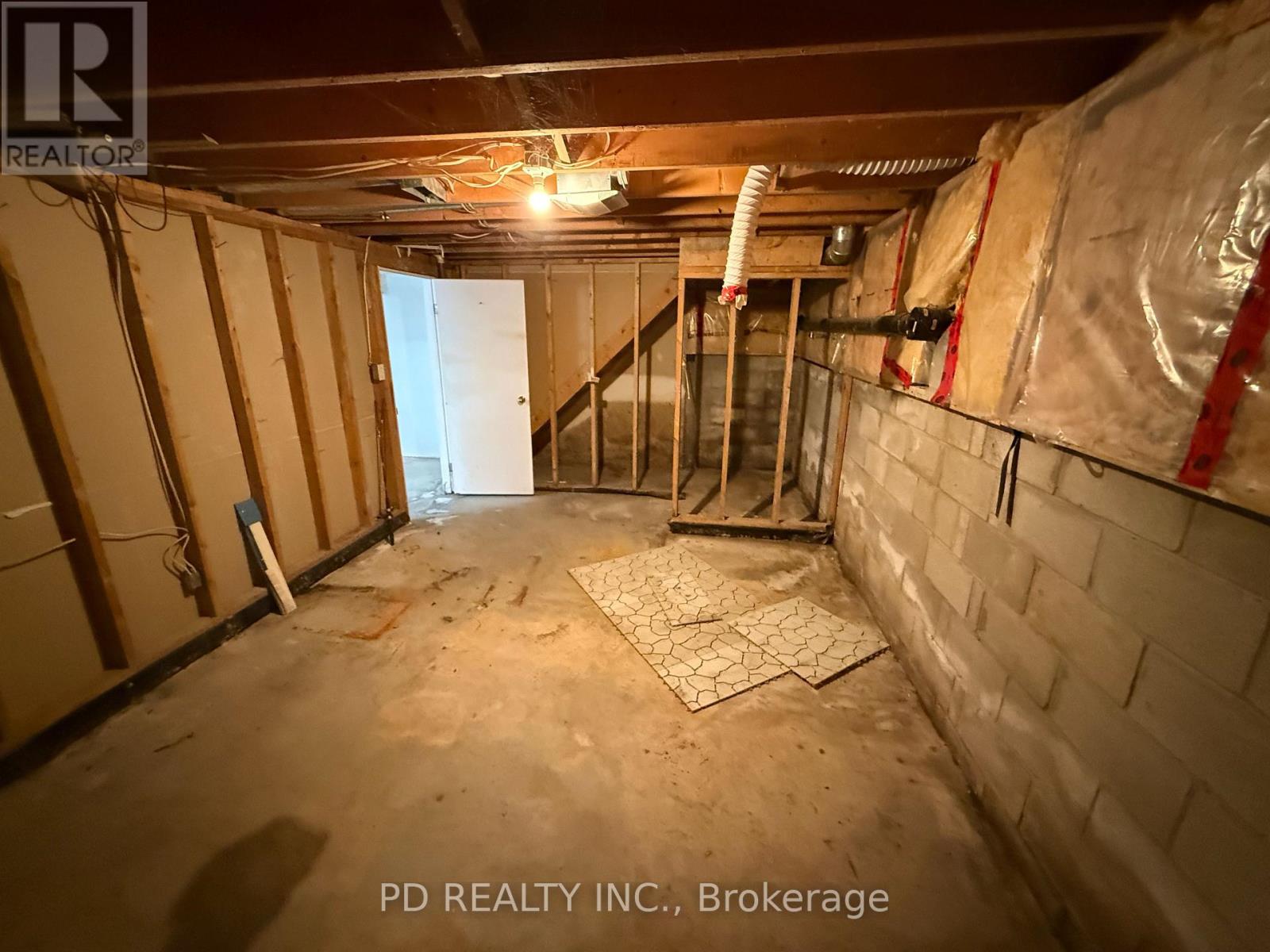 612 Hines Road, Haldimand (Dunnville), Ontario  N1A 2W7 - Photo 39 - X12890040