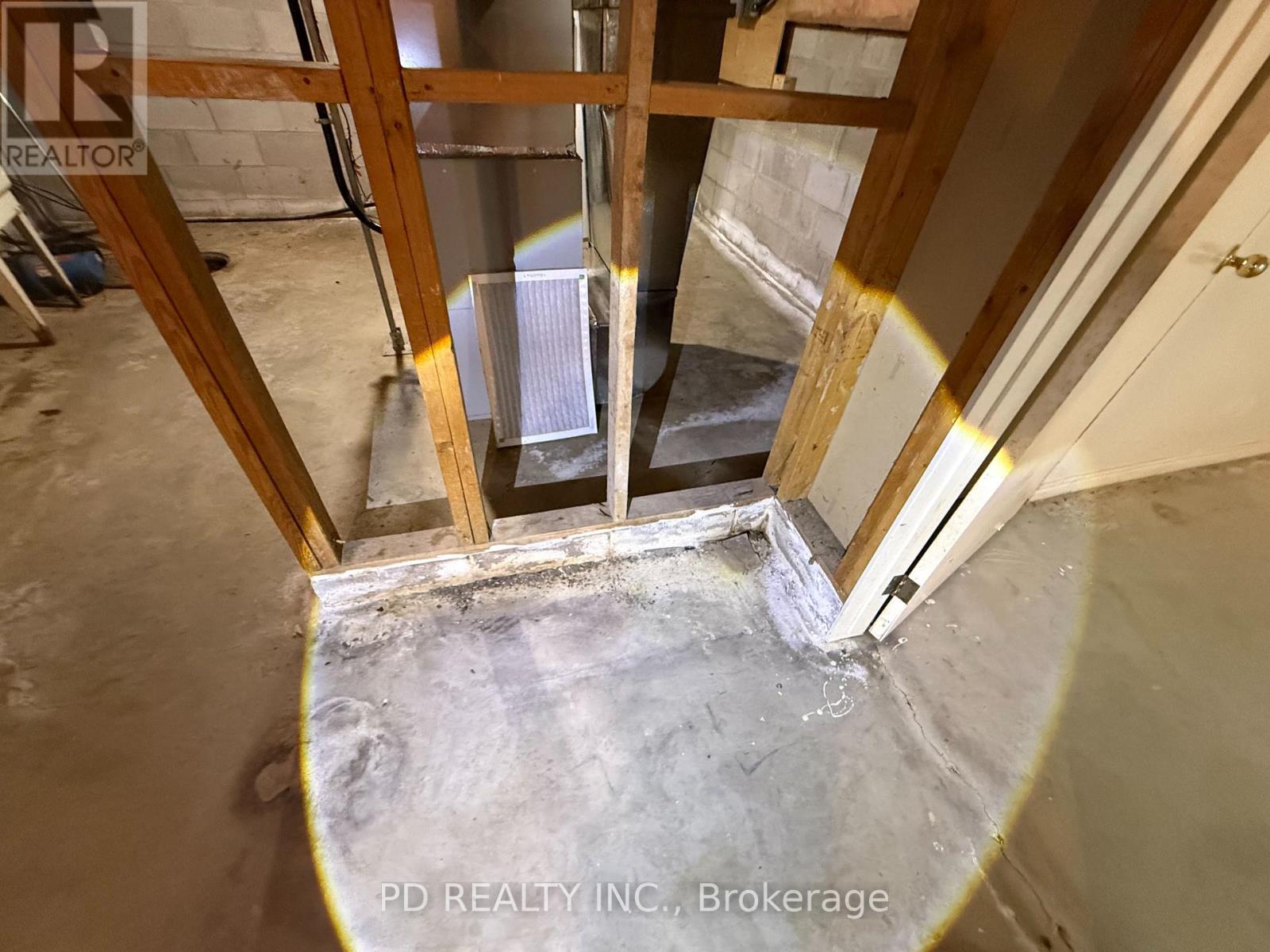 612 Hines Road, Haldimand (Dunnville), Ontario  N1A 2W7 - Photo 47 - X12890040