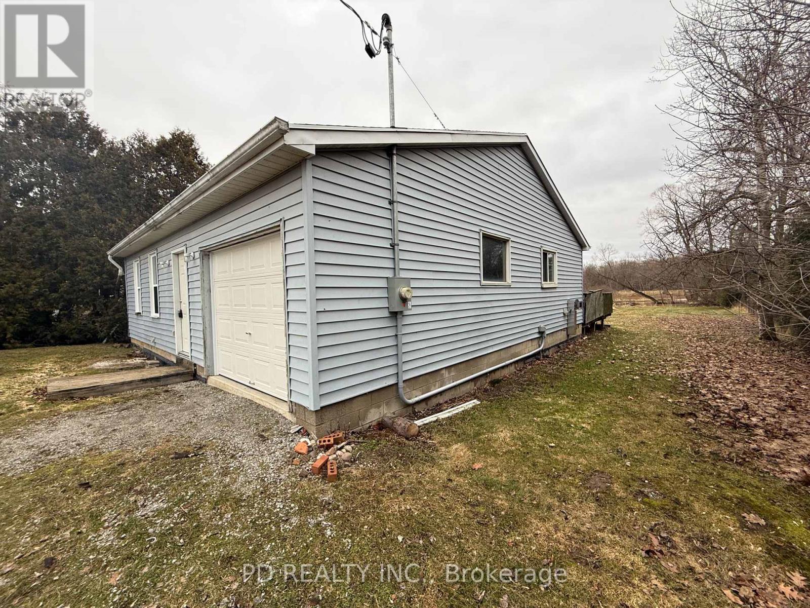 612 Hines Road, Haldimand (Dunnville), Ontario  N1A 2W7 - Photo 7 - X12890040
