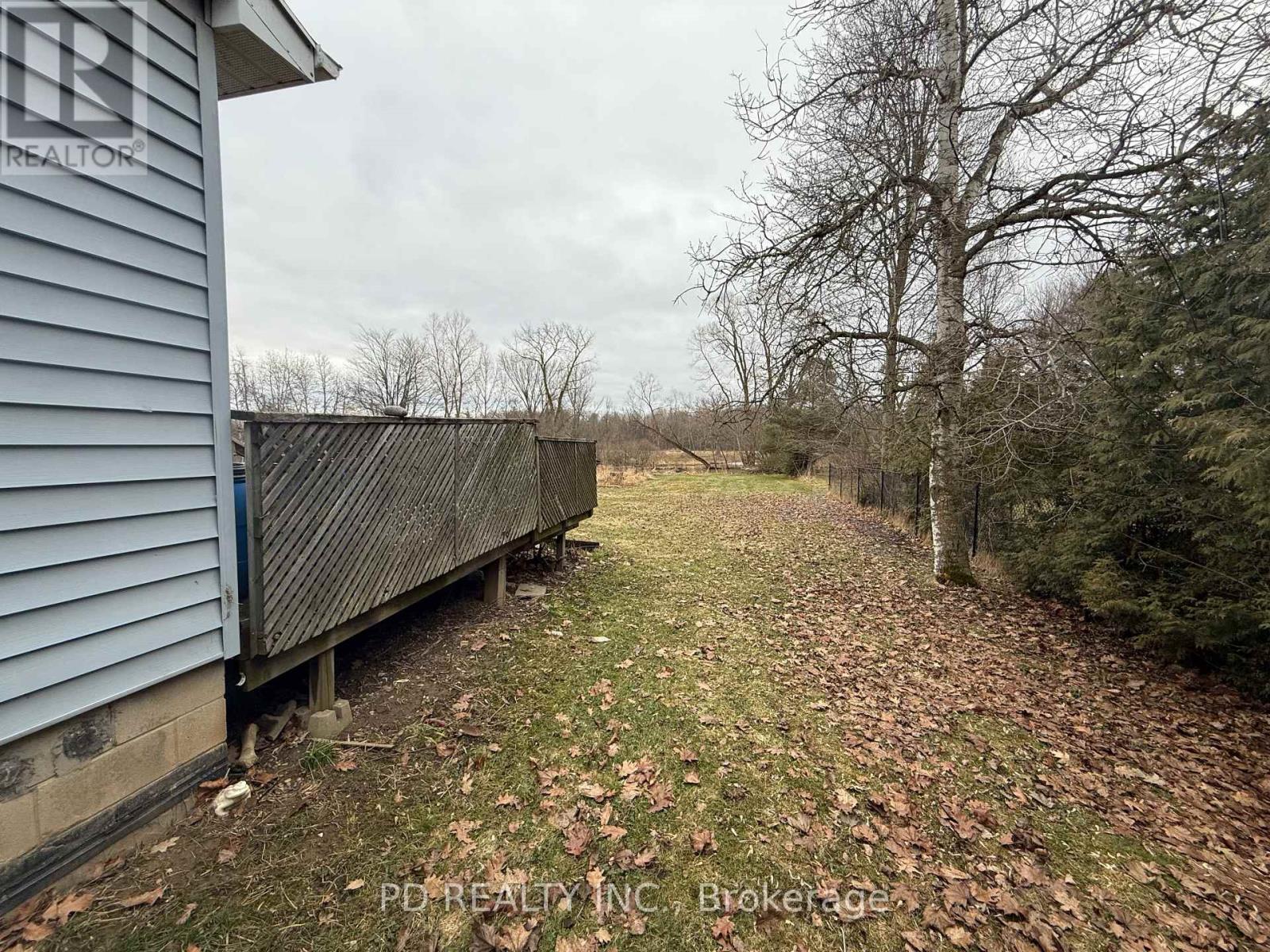 612 Hines Road, Haldimand (Dunnville), Ontario  N1A 2W7 - Photo 8 - X12890040