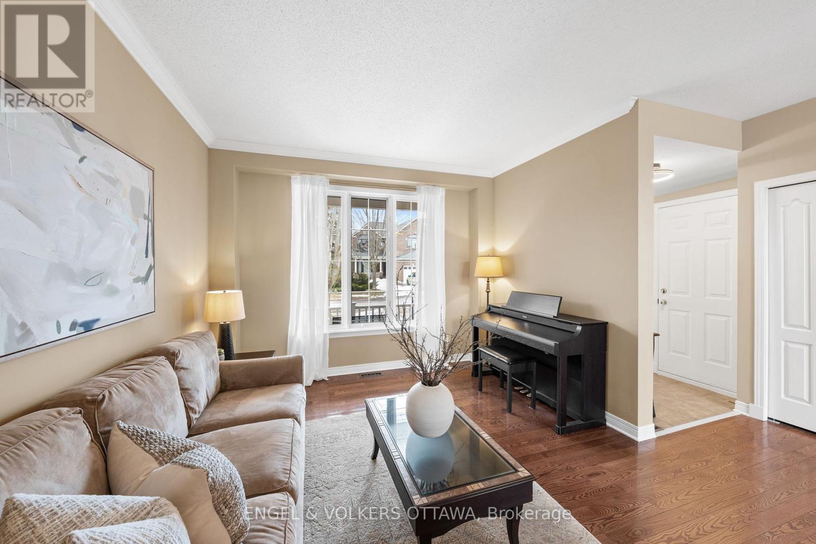 113 Maple Stand Way, Ottawa, Ontario  K2G 6R3 - Photo 4 - X12890042